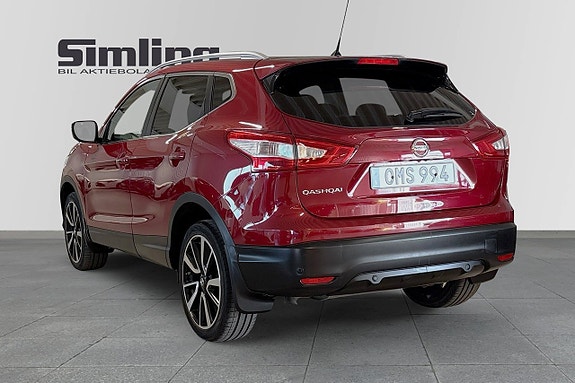 Nissan Qashqai 2 of 5