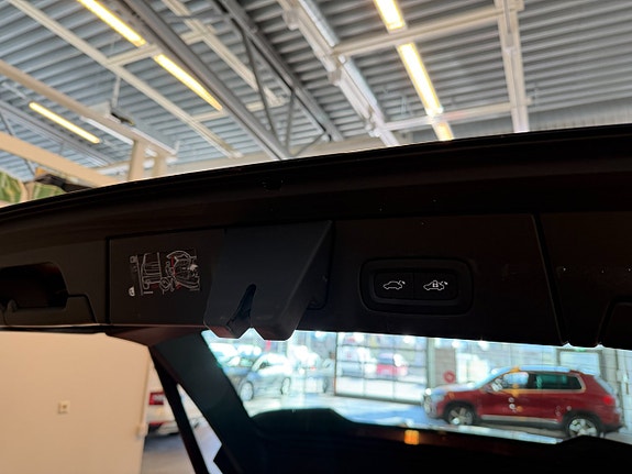 Volvo V90 Cross Country 11 of 11