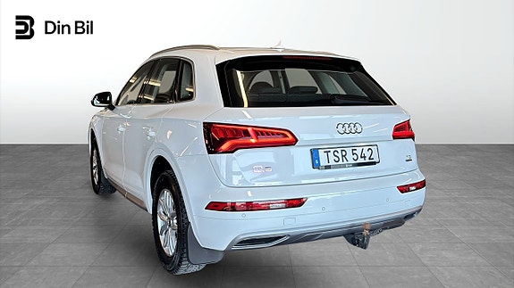 Audi Q5 3 of 5