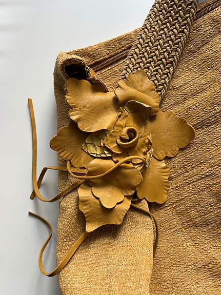 Desmo väska Made in Italy – unik bohemisk design med läderdetaljer