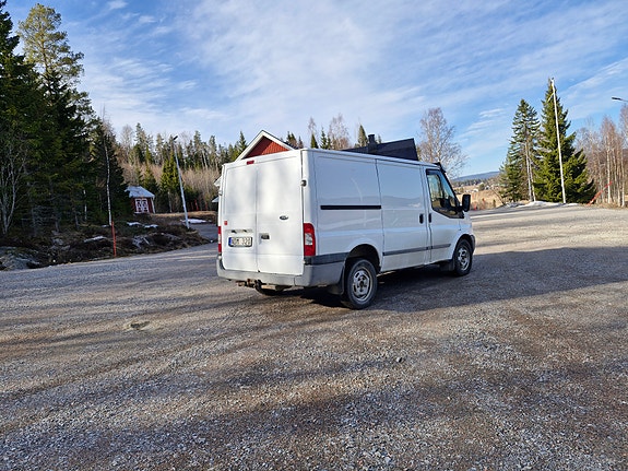 Ford Transit 3 of 14