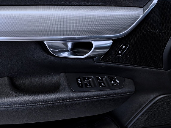 Volvo V90 7 of 18