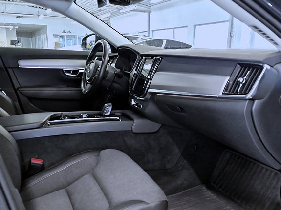 Volvo V90 12 of 18