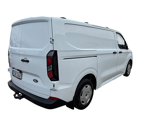 Ford Transit Custom 5 of 5