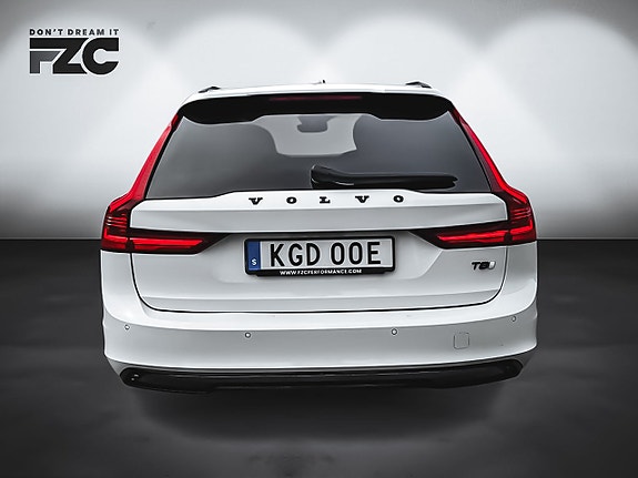 Volvo V90 7 of 11