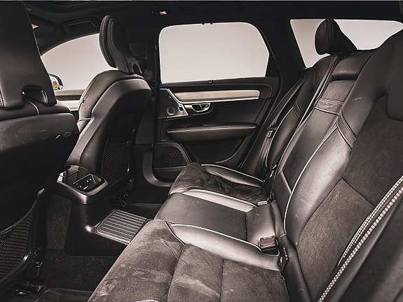 Volvo V90 11 of 11