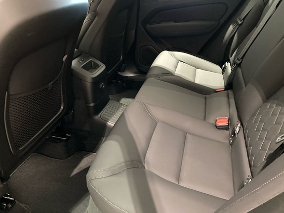Volvo XC60 6 of 16