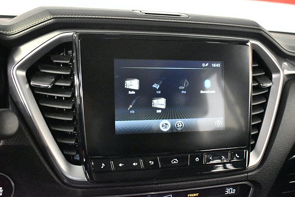 Isuzu D-max 12 of 12