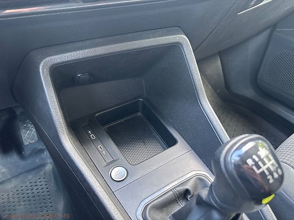 Volkswagen Caddy 16 of 23