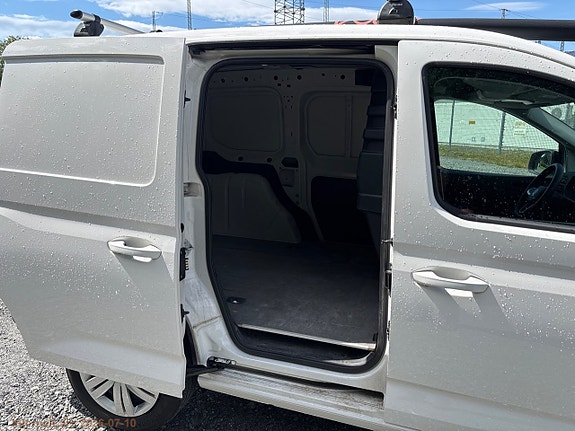 Volkswagen Caddy 10 of 23