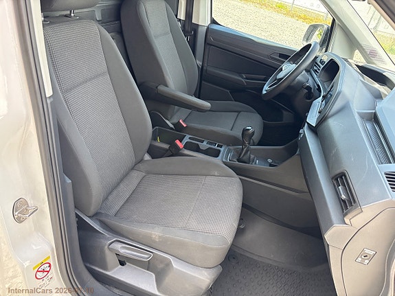 Volkswagen Caddy 20 of 23