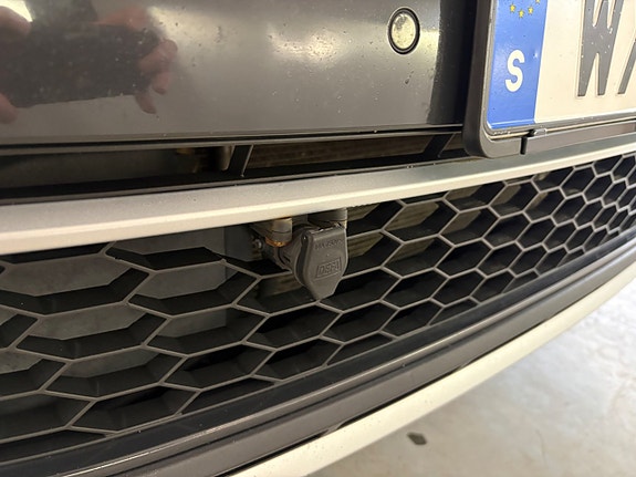 Volkswagen Golf Alltrack 16 of 19