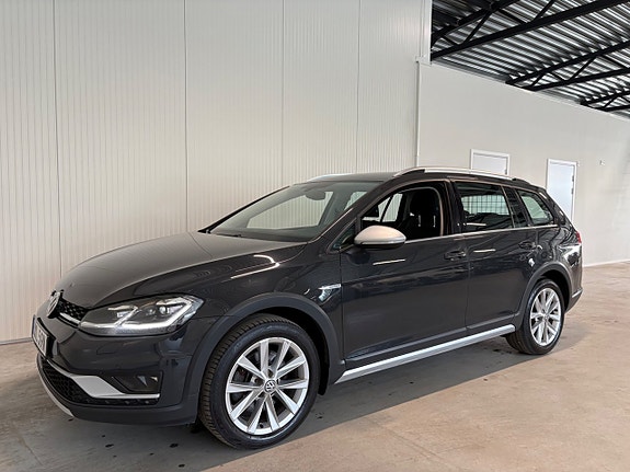 Volkswagen Golf Alltrack 4 of 19