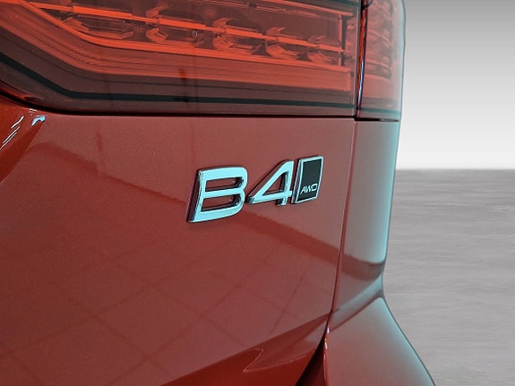 Volvo V60 Cross Country 15 of 16