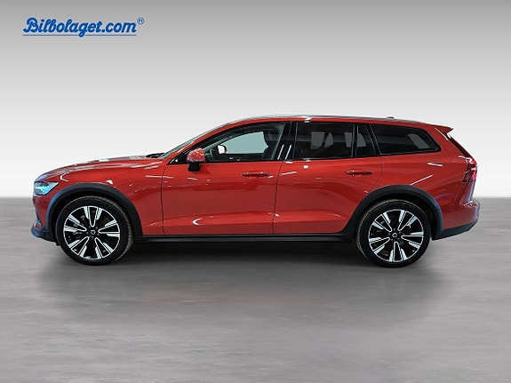 Volvo V60 Cross Country 3 of 5