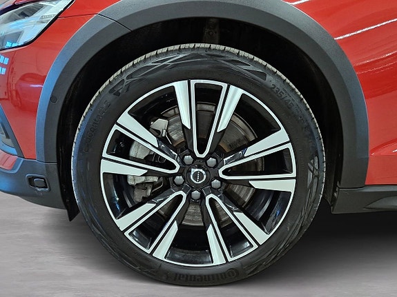 Volvo V60 Cross Country 16 of 16