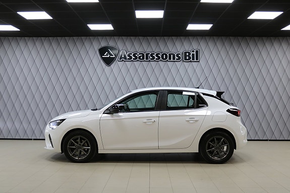 Opel Corsa 2 of 5