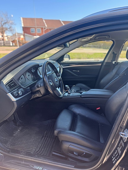 BMW 520d 8 of 16