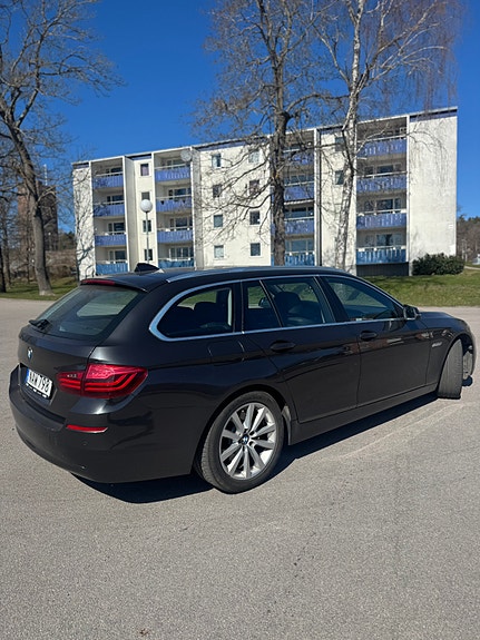 BMW 520d 3 of 16