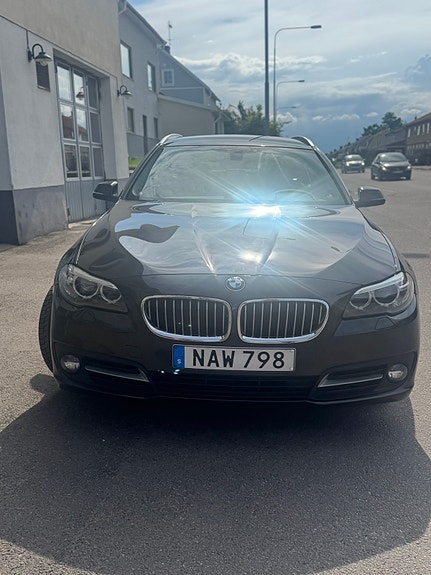BMW 520d 15 of 16