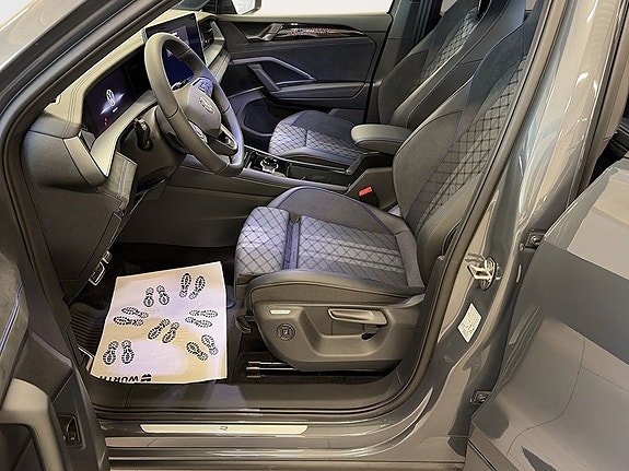 Volkswagen Tayron 7 of 13