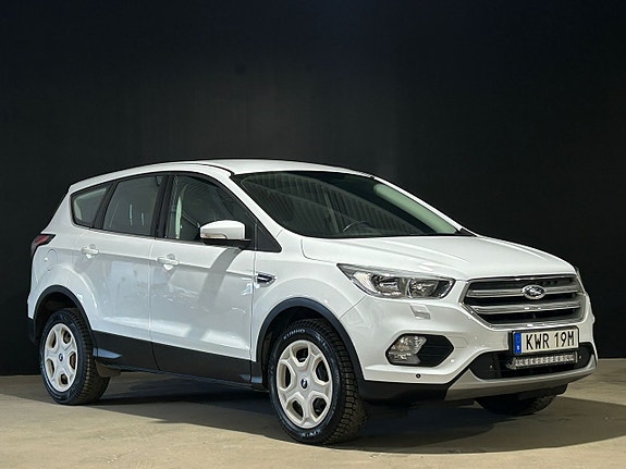 Ford Kuga 3 of 5