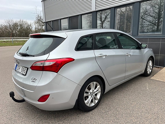 Hyundai i30 5 of 5