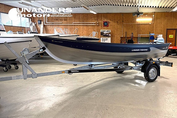 Linder Fishing 440 FYNDPAKET Honda 5 hk + Fogelsta båtvagn