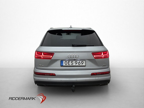 Audi Q7 5 of 5