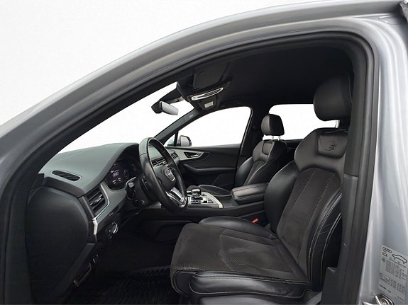Audi Q7 13 of 30