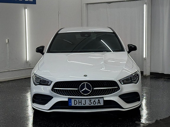 Mercedes-Benz CLA200 d 2 of 23