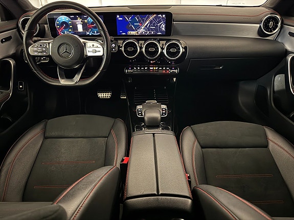 Mercedes-Benz CLA200 d 21 of 23