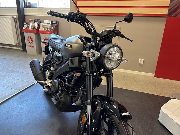 Yamaha XSR125 7 of 7