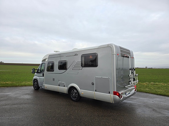 Hymer Tramp 698 CL 2 of 20
