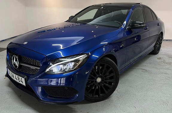 Mercedes-Benz C450 3 of 5