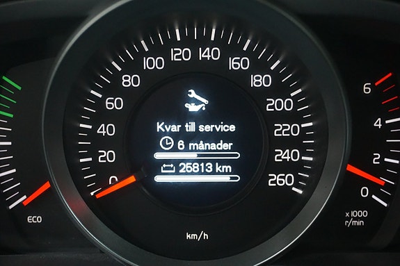 Volvo V40 17 of 18
