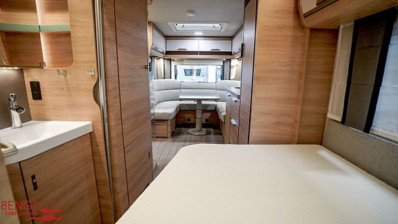 Knaus SÜDWIND BLACK SELECTION 500 FU 17 of 21
