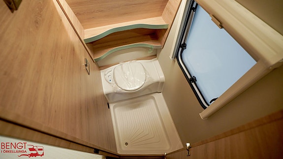 Knaus SÜDWIND BLACK SELECTION 500 FU 20 of 21