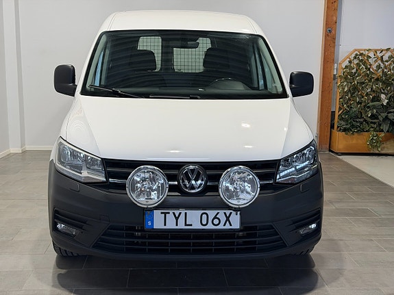 Volkswagen Caddy Maxi 8 of 24