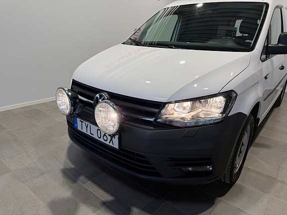 Volkswagen Caddy Maxi 9 of 24