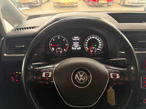 Volkswagen Caddy Maxi 22 of 24