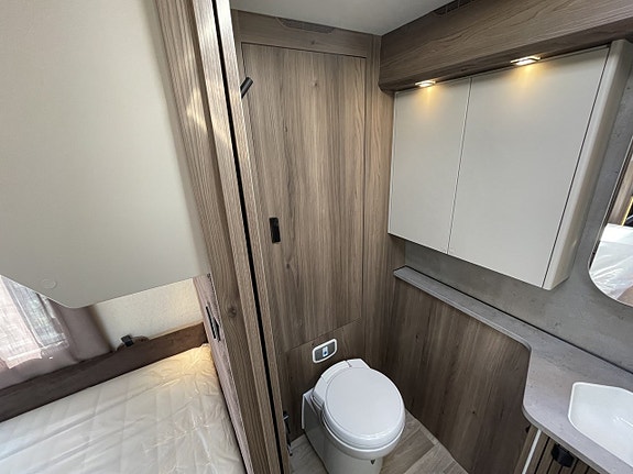 Kabe Imperial 630 TDL KS 17 of 21