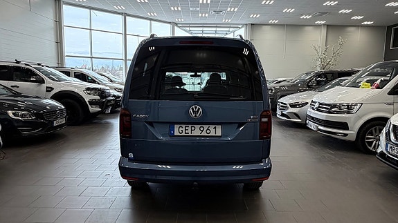 Volkswagen Caddy Maxi 5 of 5