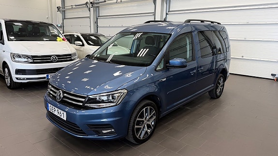 Volkswagen Caddy Maxi 3 of 5