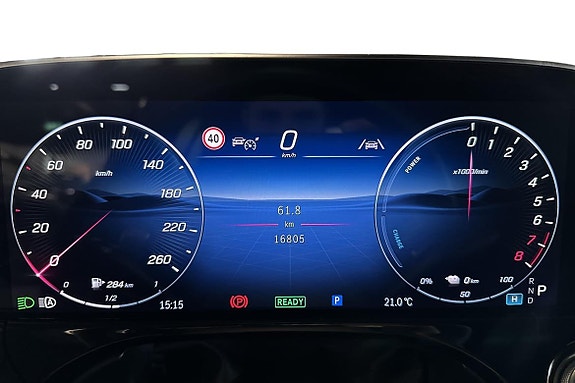 Mercedes-Benz E300 e 14 of 26