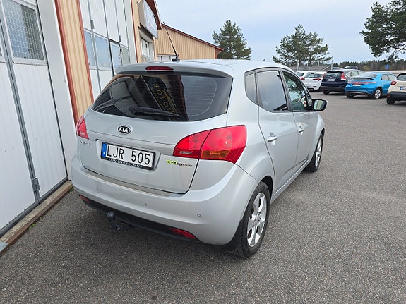 Kia Venga 4 of 5