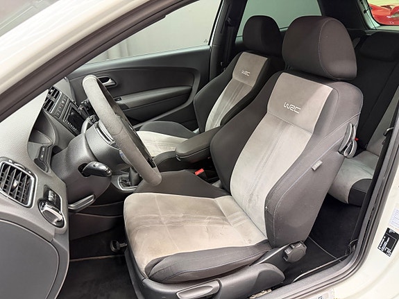 Volkswagen Polo 7 of 8