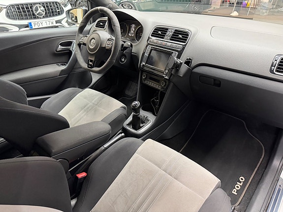 Volkswagen Polo 8 of 8