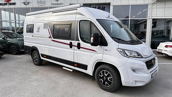 Rapido V68 1 Ägare, Långbädd, Dragkrok