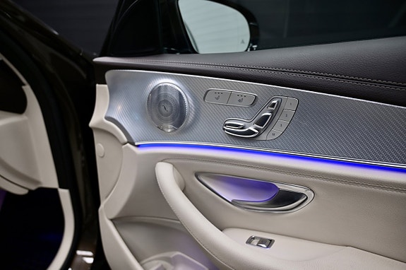 Mercedes-Benz E220 d 14 of 30